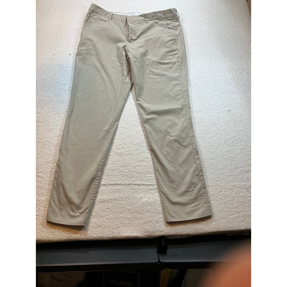 Express Innovator Mens Tan Slacks Textured Flat Front Dress Pants 33x32 Khaki